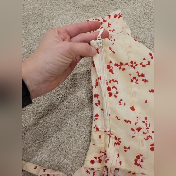 H&M Floral Peplum Flounce Sleeveless Blouse Size 0 - Picture 7 of 7